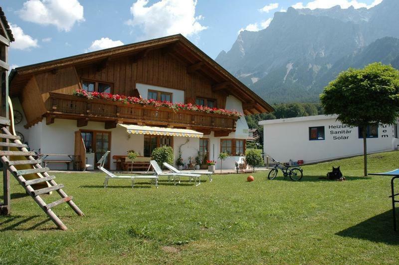 Haus Guem Apartment Ehrwald Luaran gambar